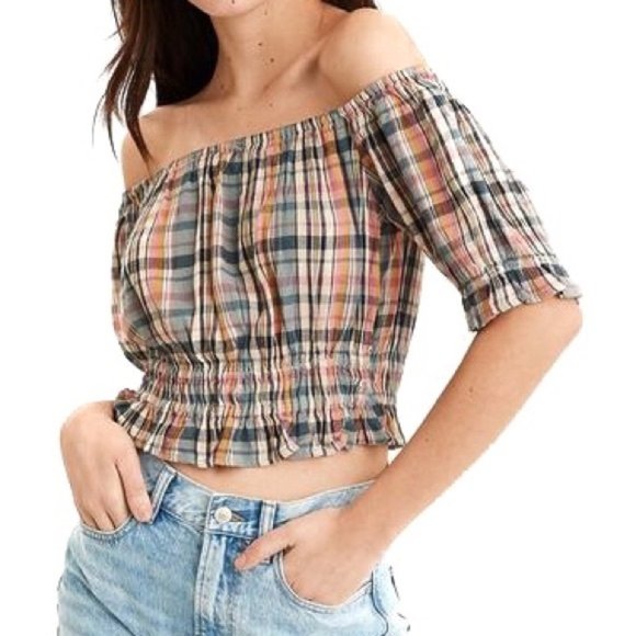 american eagle off the shoulders top - Picture 3 of 3